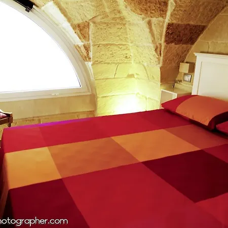 Oda ve Kahvaltı Typical Salento Suites *